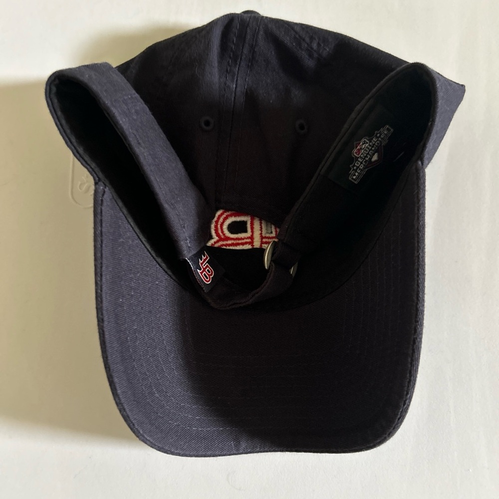 MiLB Louisville Bats New Era 9Twenty Dark Blue Adjustable Strapback Cap Hat OSFM - Picture 5 of 6